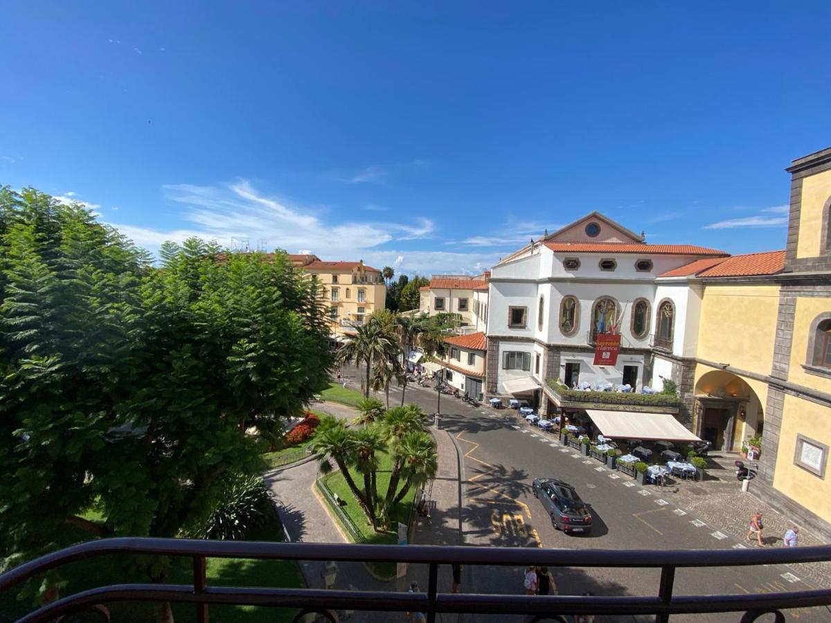 Grata Hospes Sorrento - Boutique House - Rooftop Deck - Bbq Exterior foto