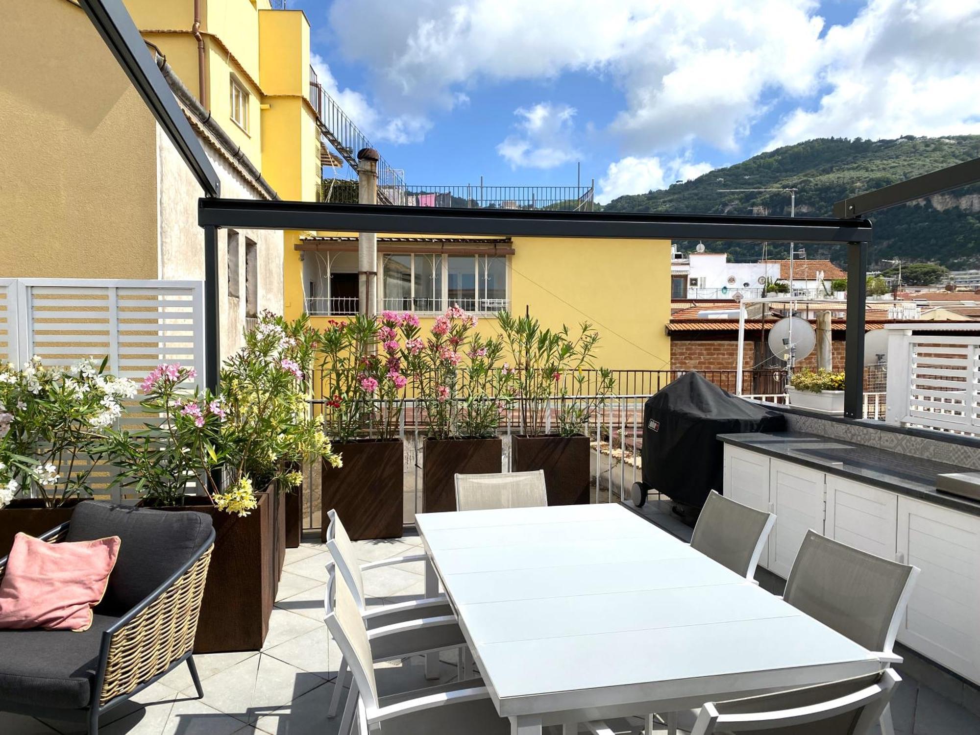 Grata Hospes Sorrento - Boutique House - Rooftop Deck - Bbq Exterior foto